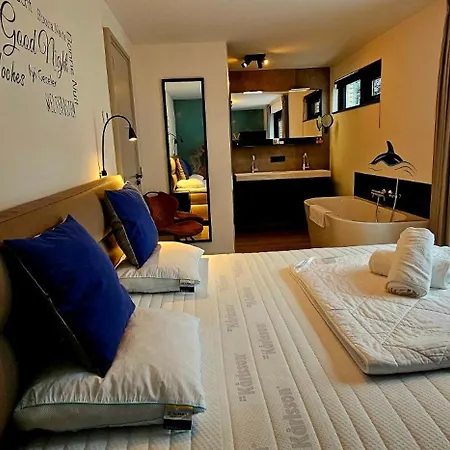 Bosfluiter Vakantiehuis *