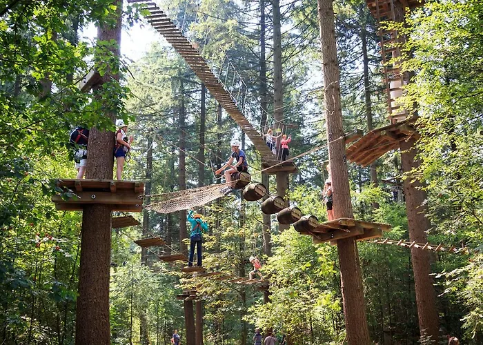 Bosfluiter Дом отдыха Галле